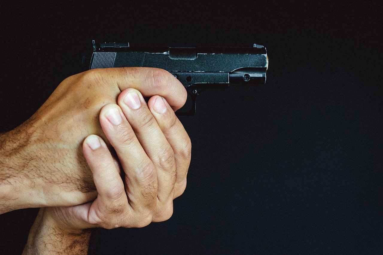 découvrez les mystères du crime dans notre exploration approfondie du meurtre. analysons les motivations, les conséquences et les enquêtes qui entourent cet acte tragique. plongez dans le monde fascinant des affaires criminelles et des détectives, où chaque détail compte.